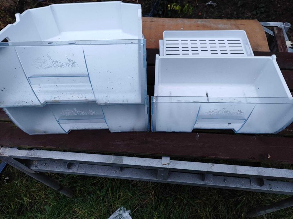 Lodowka Beko pojemniki szuflady półki