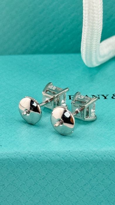 Серьги пусеты с бриллиантами GIA в стиле Tiffany