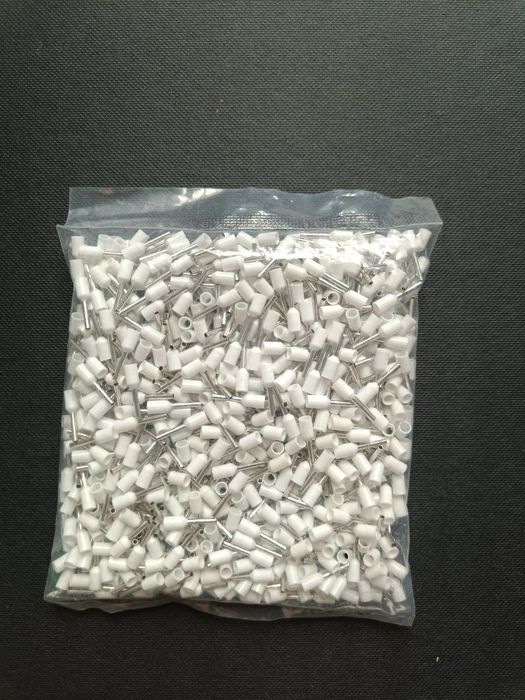 Накінечник втулковий з ізоляцією 7508. Наконечник гільза 0.75мм.