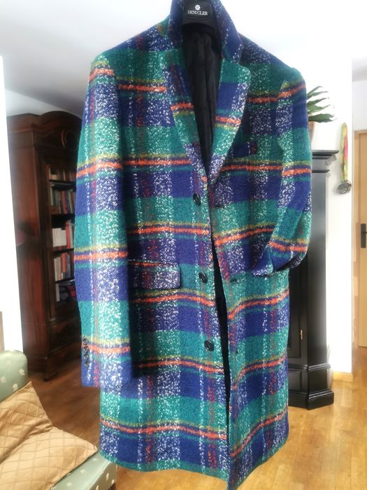 Wełniany płaszcz w kratę Dansk