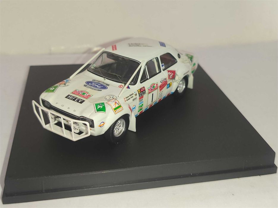 Troféu - Ford Escort MK1 - Vencedor Rally London-México 1995 - Hannu Mikkola