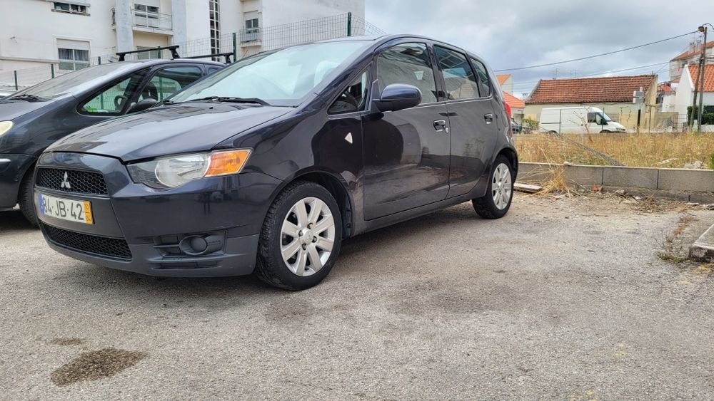 Mitsubishi Colt 1.1 2010