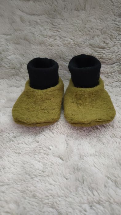 Kapcie niechodki wełna 18 11cm Laannaland