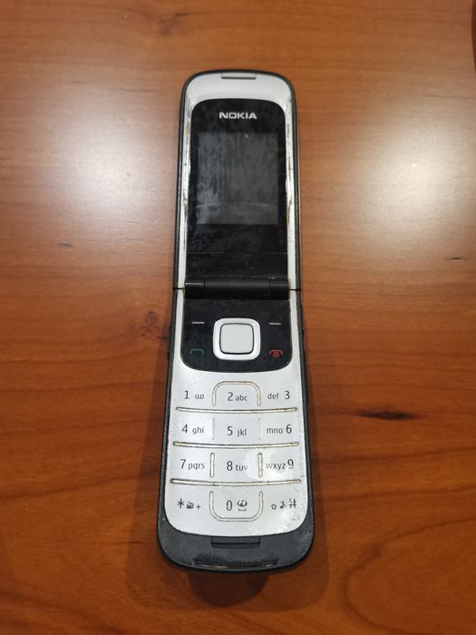 Conjunto de 8 Telemóveis Nokia (Vintage)