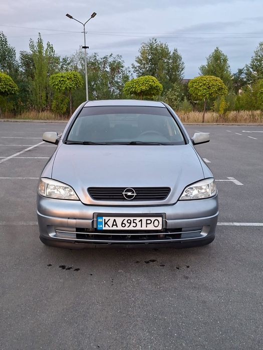 Opel Astra 1.4 об'єм двигуна бензин і газ twinport, ланцюг мотор