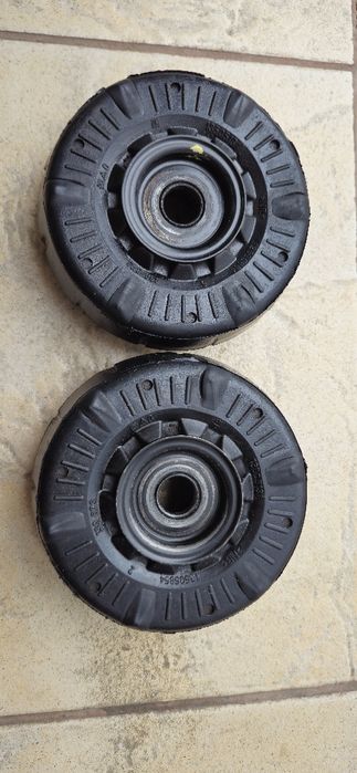 Подушки передньої стійки OPEL ASTRA  J