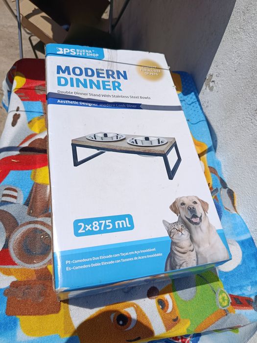 Camas para cão brinquedos e acessórios  - fim de stock