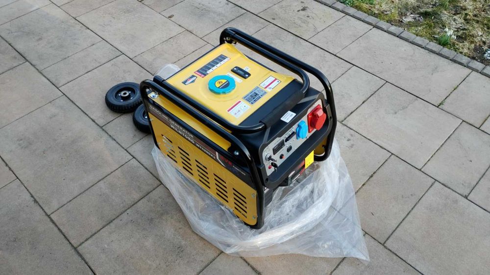 Agregat prądotwórczy WILNTORG WT5290X3 Fabrycznie nowy nie używany