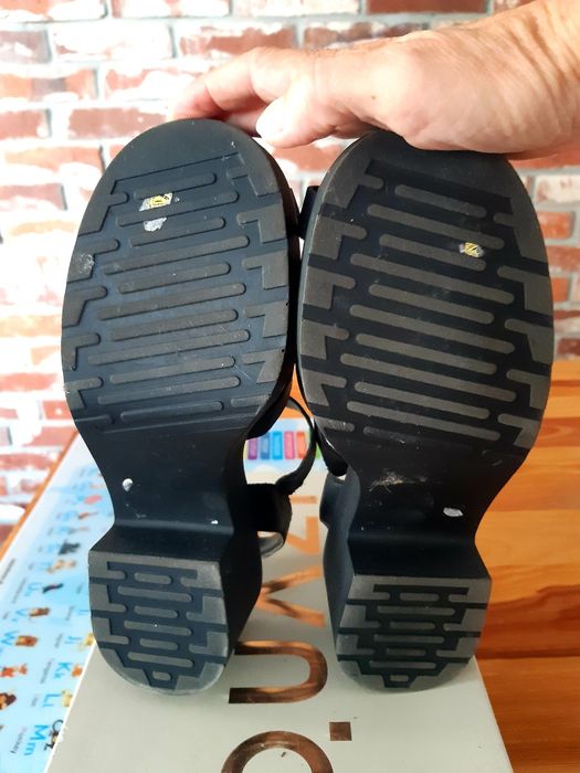 Sandały na grubej podeszwie New Look 38