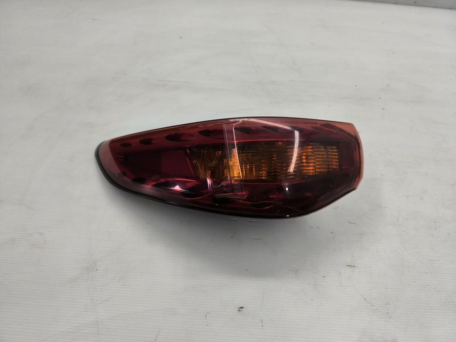 Lampa lewy tył infinity qx70 fxii 30D