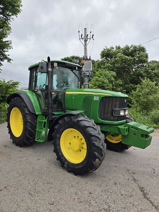 John Deere  6620
