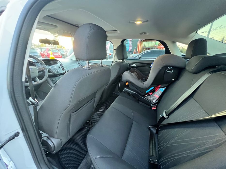 Продаж Ford Focus 2.0 бензин автомат 2016 рік