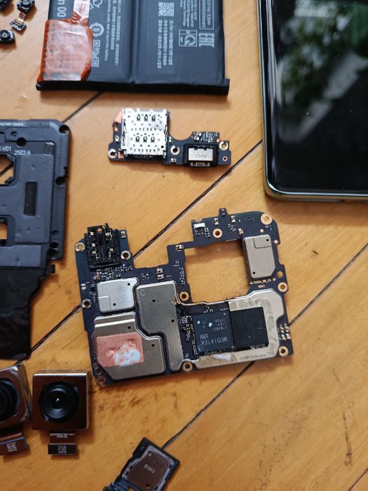 Xiaomi Redmi note 14 pro по запчастинам