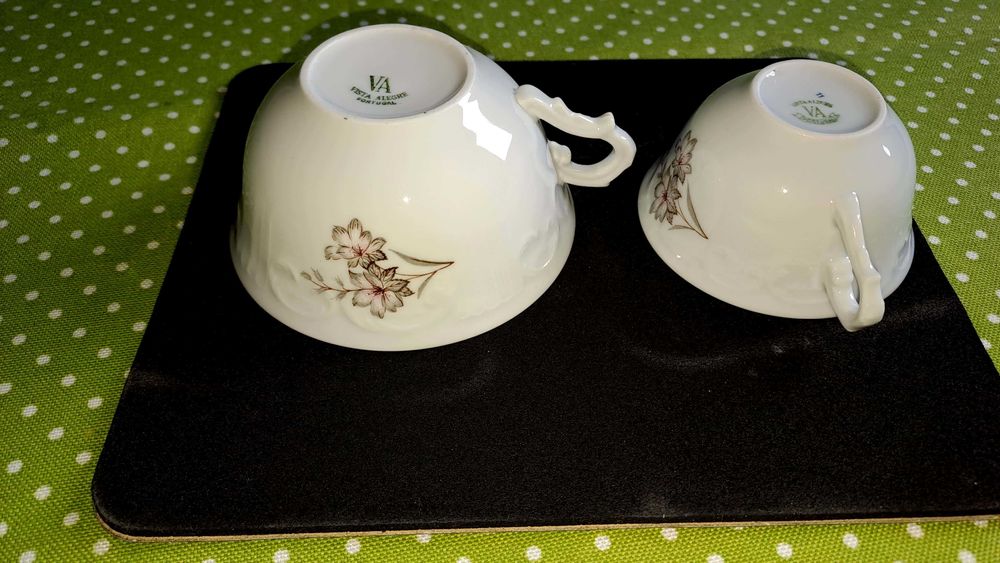 Serviços de chá e café em porcelana Vista Alegre