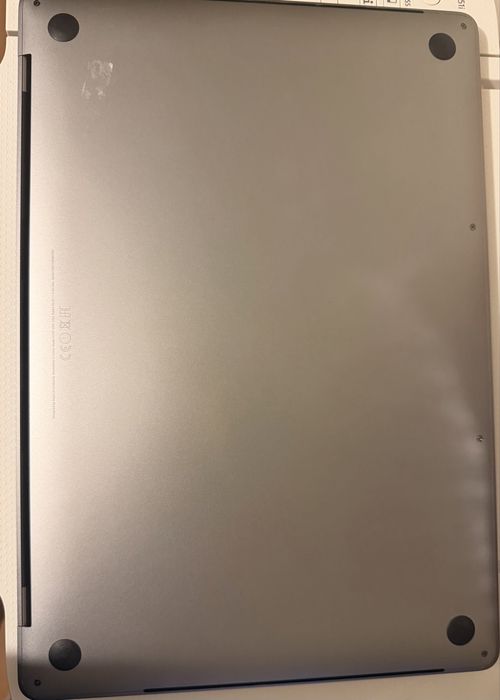 Macbook pro touch bar