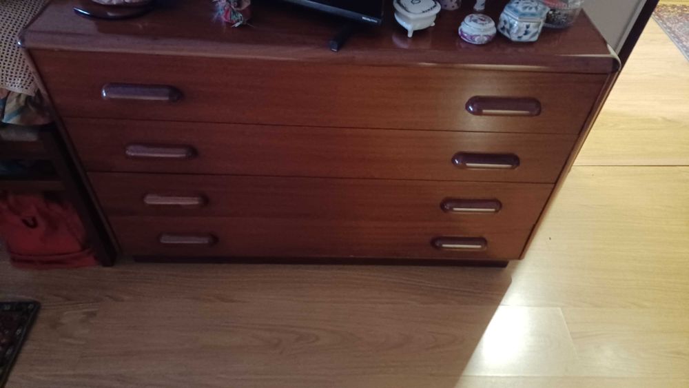 Mobilia de quarto completa