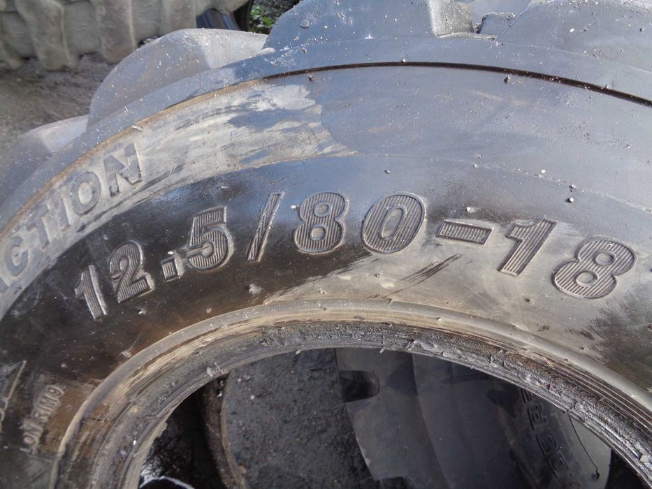 Opona przemysłowa 12.5/80-18 Forerunner *S