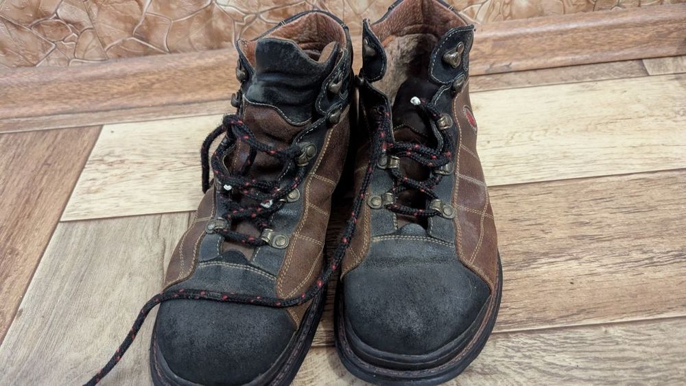 Мужська обув шкіряна буд 43розмір