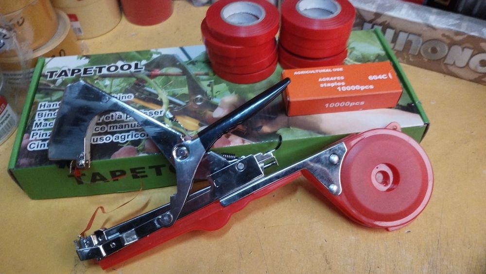 Подвязочный .степлер-тапенер усиленный.Tapetool+.лента 10шт+скоба 1уп