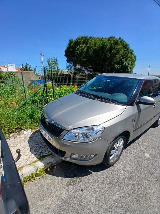 Skoda fabia vários extras