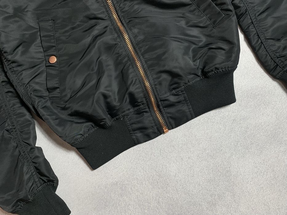 Бомбер Alpha Industries