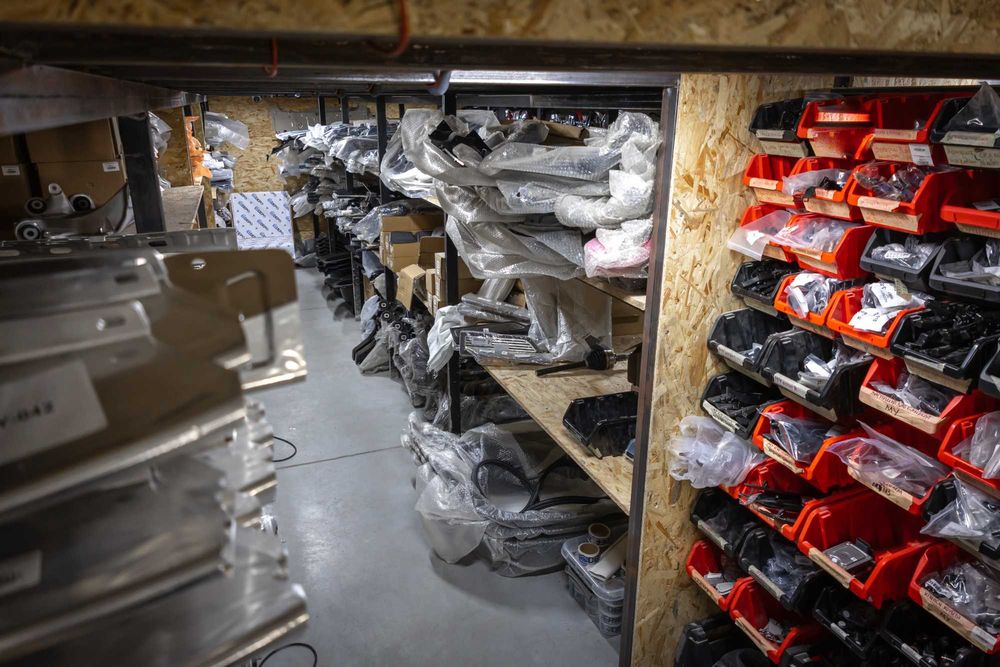 Обмежувач ограничитель двері передньої/задньої Tesla Model 3 Y Нові