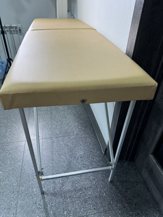 Кушетка для бьюти сферы