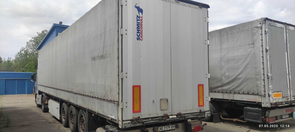 Продаж причепів Schmitz Cargobull SPR