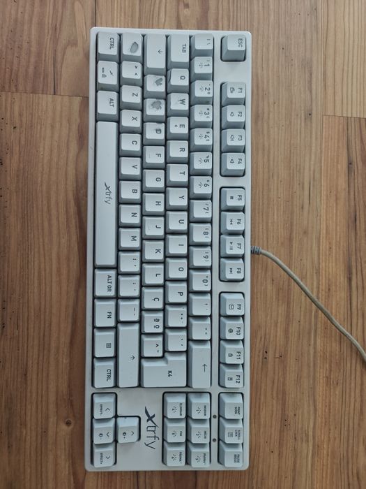 Teclado Mecânico XTRFY K4 RGB