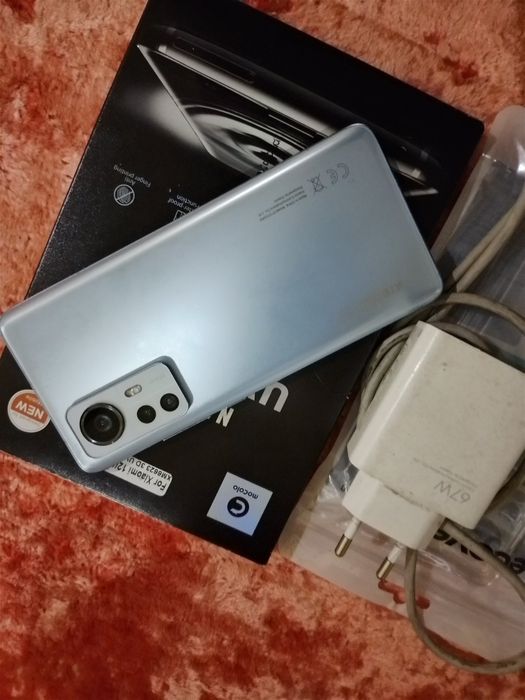 Флагман Xiaomi 12x  8/256