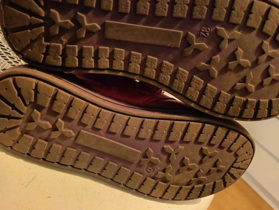 Dziecięce buciki skórzane,rozmiar 32