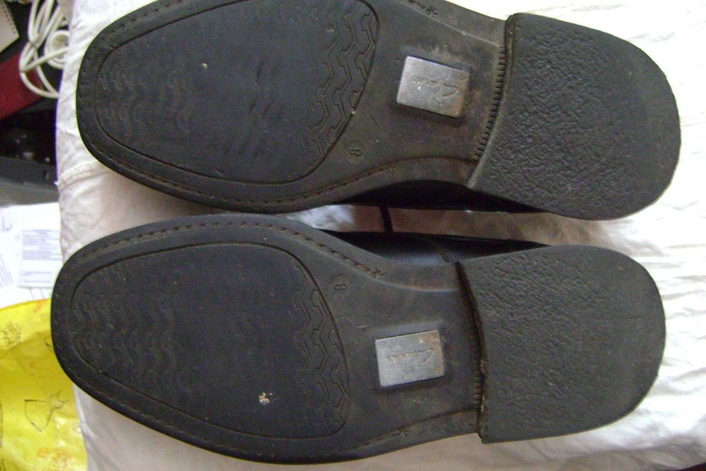 Продам туфли мужские Clarks