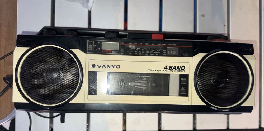 Продам SANYO M-S350LE