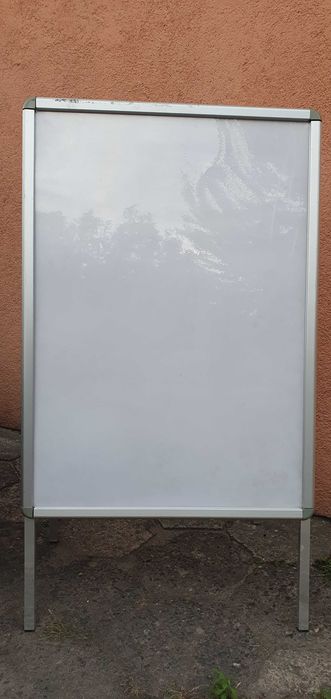 Potykacz reklamowy metalowy