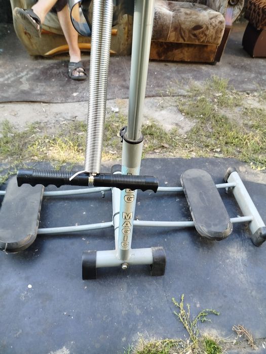 Продам тренажер для стегон та сідниць