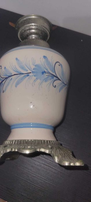 Candeeiro de Mesa Antigo em Faiança de Águeda - Pintado à Mão