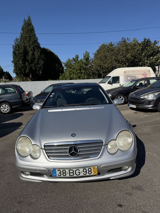 Mercedes C220 CDi SportCoupe — photo 3