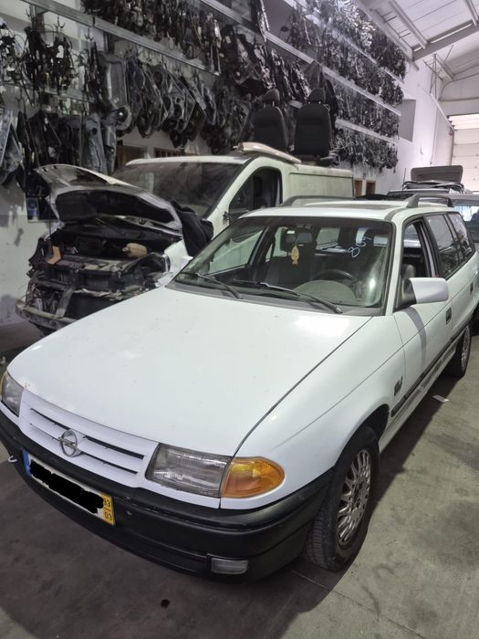 Opel Astra f Caravan 1.4si
Ref:c14se