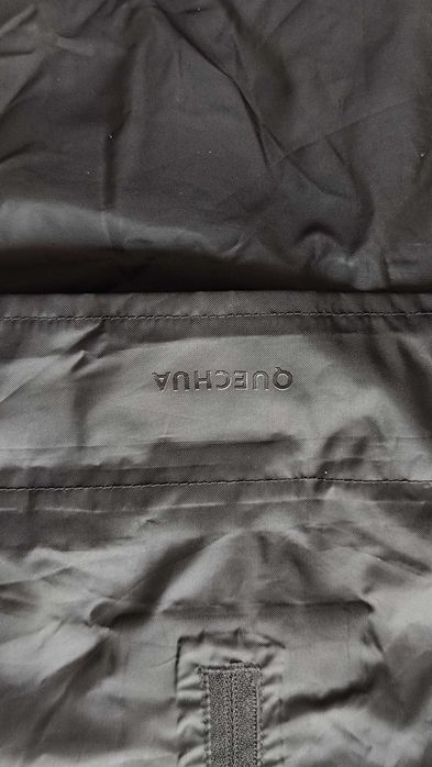 Casaco de caminhada corta-vento resistente á chuva Quechua/Decathlon
