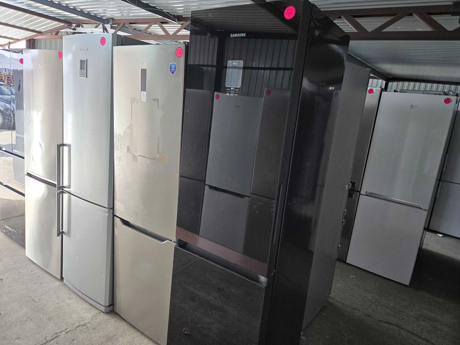 Janki, ul. Wspólna 6 Lodówka Samsung czarne szkło