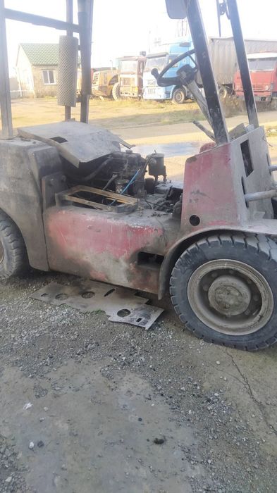 Продам погрузчик  3.5 тон