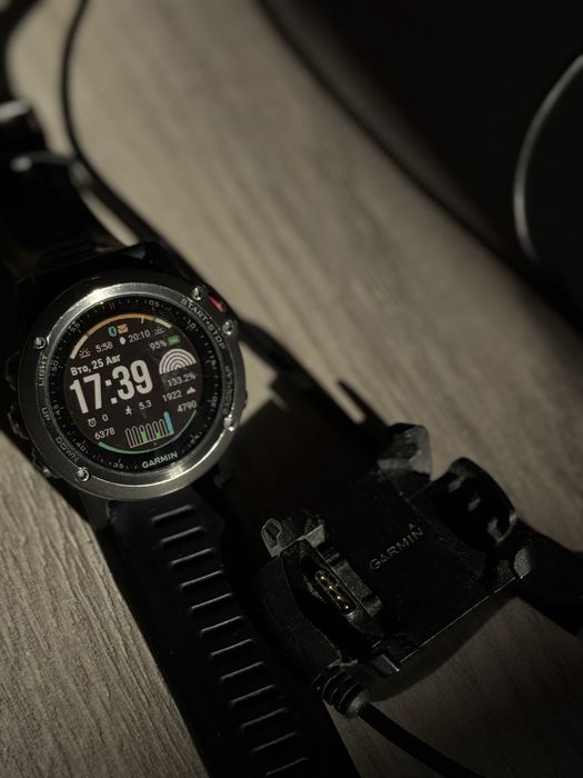 Garmin fenix 3 .