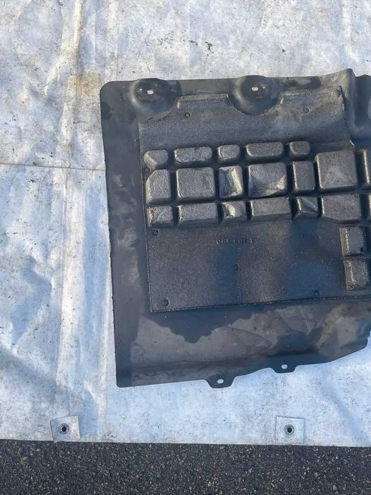 Захист днища центральний (захист АКПП) BMW X3 E83 51623403299