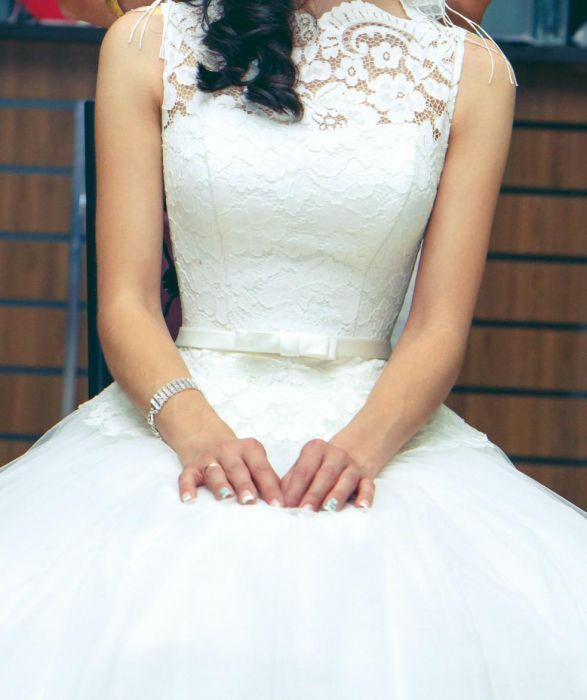 Свадебное платье