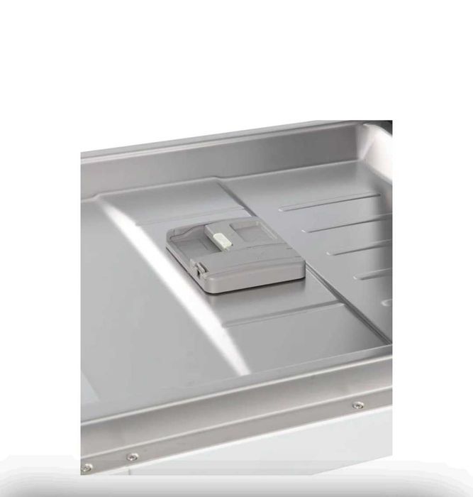 Vendo Máquina de Lavar Loiça BECKEN (14 Conjuntos - 60 cm - Branco