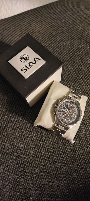 Часи Casio Edifice EF-527D-1AVEF