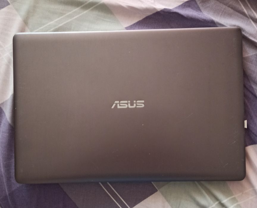 Ноутбук ASUS n 750j