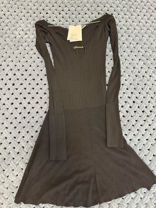 Нова оригінальна сукня Jacquemus