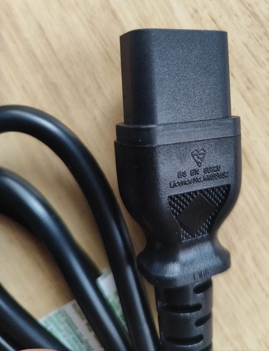 Kabel przewód zasilający angielski z wtyczką typu-G