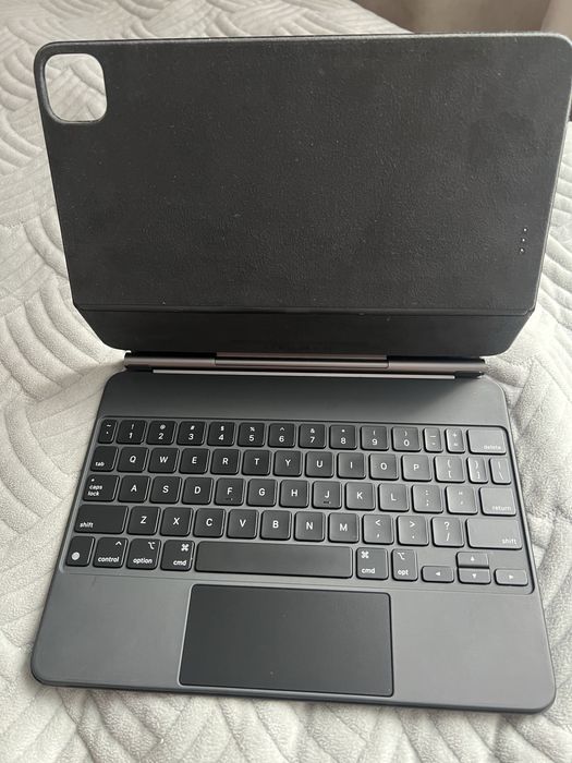 Apple Magic Keyboard A2261 iPad Pro Air 11'